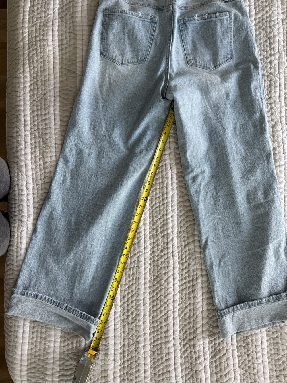 Vervet Light Blue Wide Leg Jeans - Classic Flare Style, Size 29 - Picture 6 of 10
